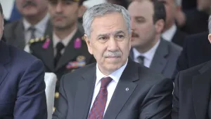 Arınç: Öcalan ile görüşürüm