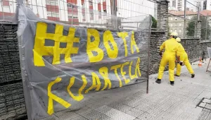 Kışlayı yıkın