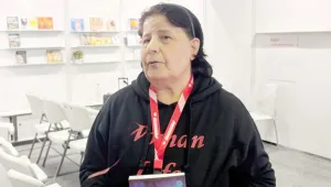 İranlı aktivist Morattab: Gelecek için direniyoruz!