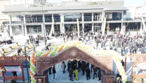 Agirî belediyesi hizmetle konuşuyor