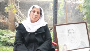 ‘Annemin mücadelesinin arkasındayız’