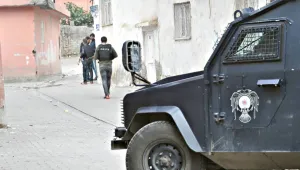 Türk polisi hakaret etti, tehdit savurdu