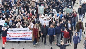 Kuzey'in birçok kenti ayaktaydı