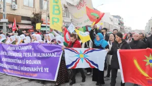 Mîdyad bileşenleriyle yürüdü