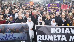 Kürt düşmanı değilsen kapıyı niye açmıyorsun?