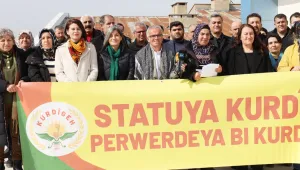 Seçmeli dersi de seçtirmiyor