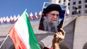 Hamaney’in bıraktığı düğümlenmiş çelişkiler