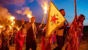 Qendîl’den Rojava’ya sönmeyen Newroz ateşi