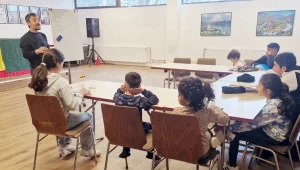 Kürtçe evde başlar