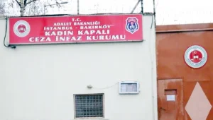Öcalan'ın kitabı için bir yıl ceza