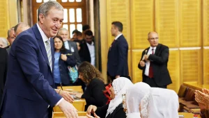 Siyasi darbeleri bırak sürecin yasasını çıkar