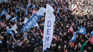 Siyasette yeni demokratik çıkış ihtiyacı