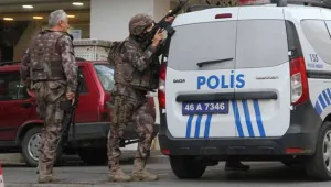 Polisi öldürdü, çemberi aştı