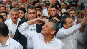YENİ Parti üzerine