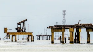 Venezuela petrolüne 100 yıl gasp