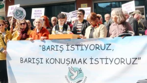 Aydınların görevi barış için köprü olmaktır