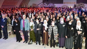 Şehitler için 11 merkezde anma