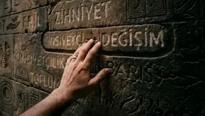 Zihniyetle birlikte dil de değişmelidir