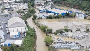 İstanbul'da sele kapıldılar