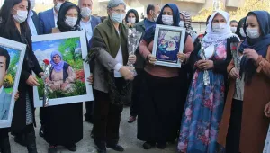 Adalet o sokakta yatıyor
