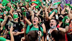 AB’den kürtaj hakkı için fon