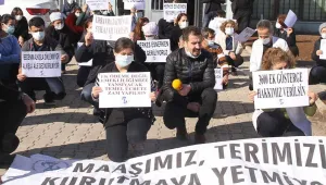 Sağlıkçılardan alkışlı protesto