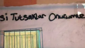 Gençlerden açlık grevi yazılaması