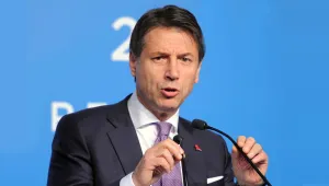 Başbakan Conte istifasını sundu