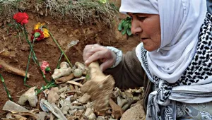 Bir ırkçı nefret hikayesi; Newala Qesaba
