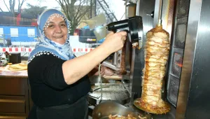 Dönercilik 'erkek işi' değil