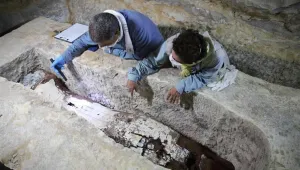 Mezarlar ve hafıza
