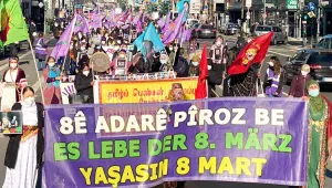 ‘Elimiz faşizmin yakasında’
