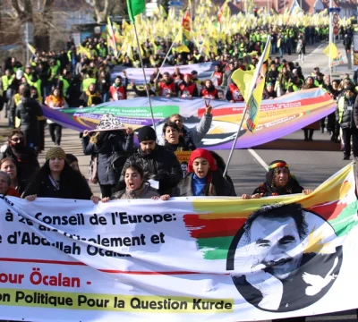 Komploya karşı seferber olalım