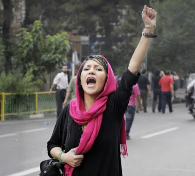 Muhalif kadınlar İran’ın hedefinde