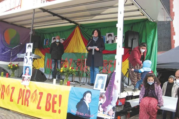 Kürtlerle yan yana duruyoruz