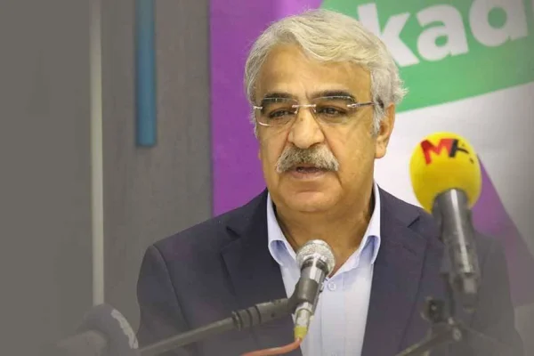 Eşbaşkan Sancar: HDP’yi yaşatacağız
