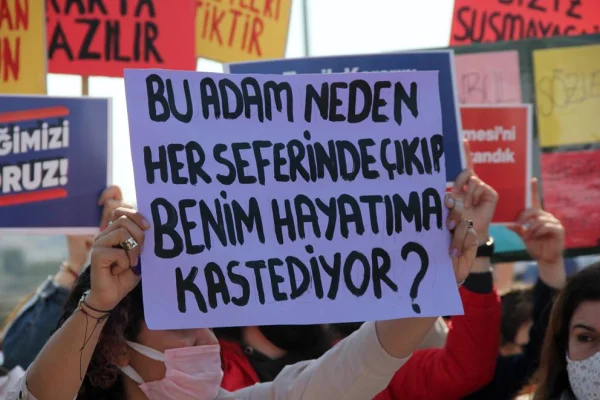 Diğer kanunlar da hedefte