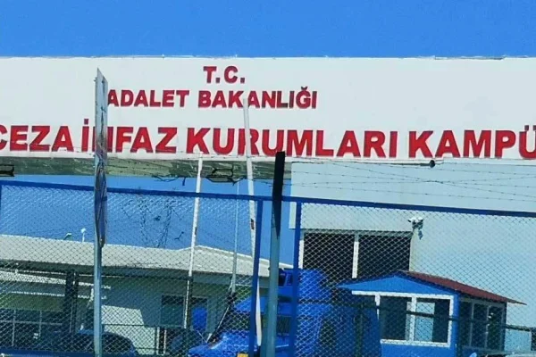 Tecriti kırmalıyız