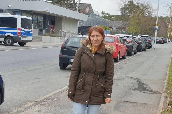 Dayanışma sonuç verdi: Nazdar sınırdışı edilmeyecek