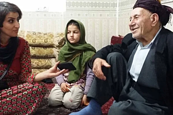 13 yıl gezdi, renklerin sözlüğünü hazırladı