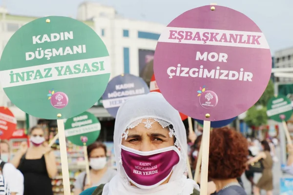 ‘İktidarların korkusu olacağız’