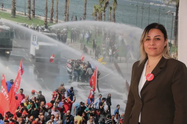 Kadınlar istihdamdan el çektirildi 