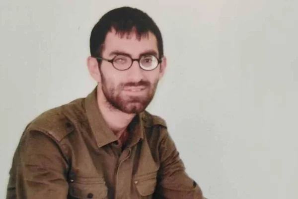 Devrim ölüme terk edildi