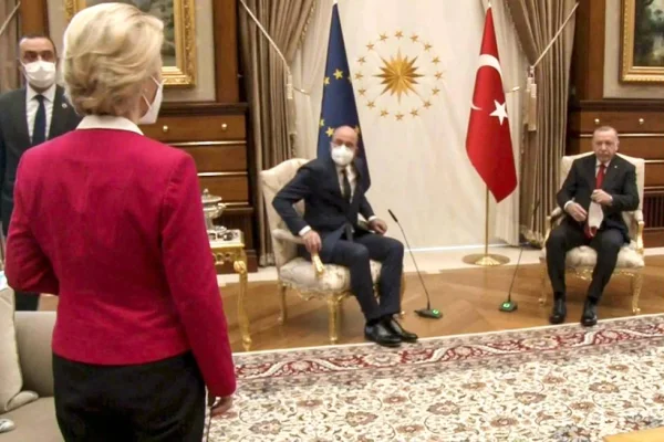 AB cinsiyetçilikle mücadele etmeli