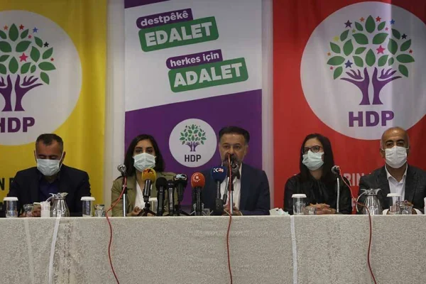 Karşımızda devletin kendisi var