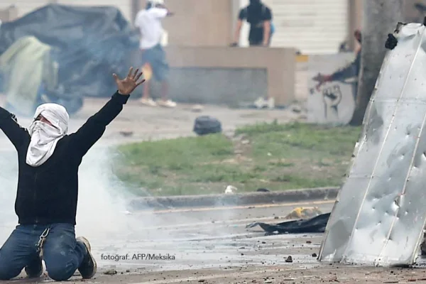Kolombiya vergi protestolarında 17 kişi öldü