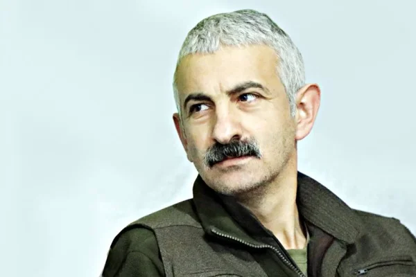 Ülkemde kalmak istiyorum