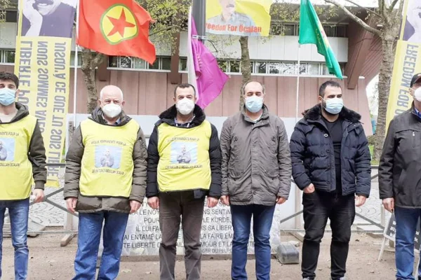 Nöbet eylemi Düsseldorf grubunda