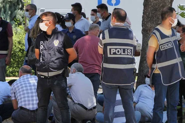 Tecride karşı oturma eylemi