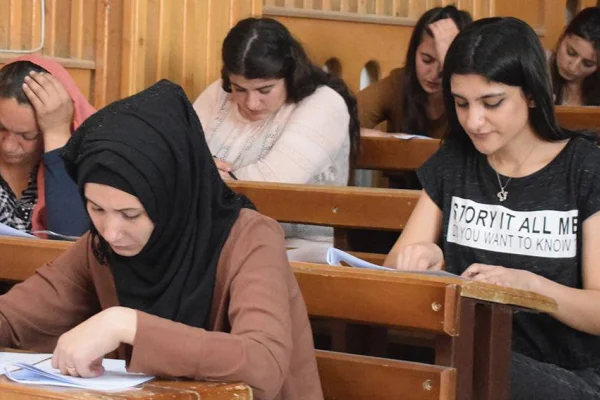 1 milyon 346 bin kişi üniversiteleri terk etti